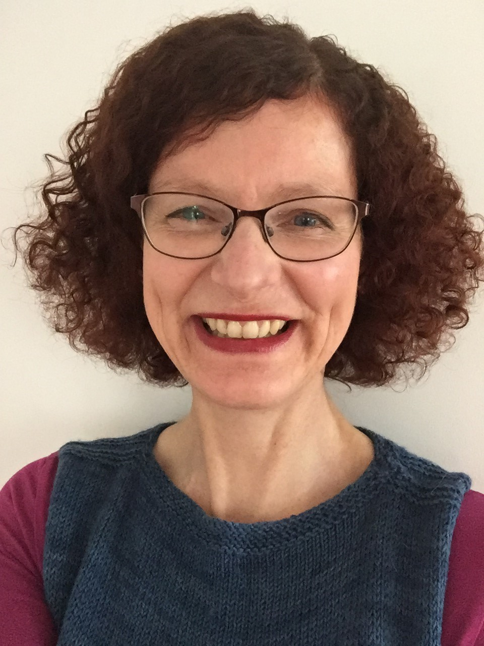Elaine Mowat Profile